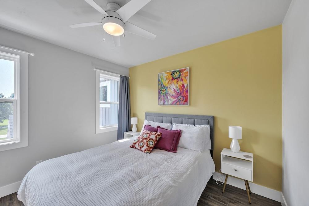 Sunset Cove 4 Bedroom Home