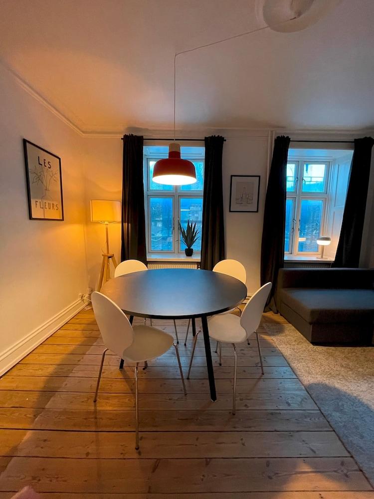 2-bedroom Apartment Retreat