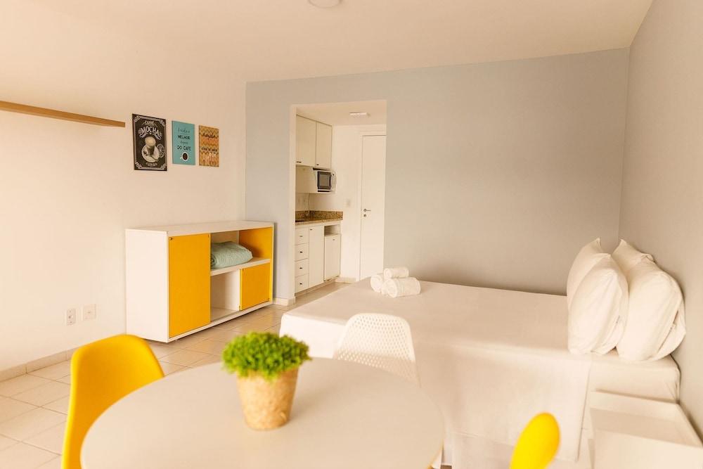 Mares Suites by Angra Beach