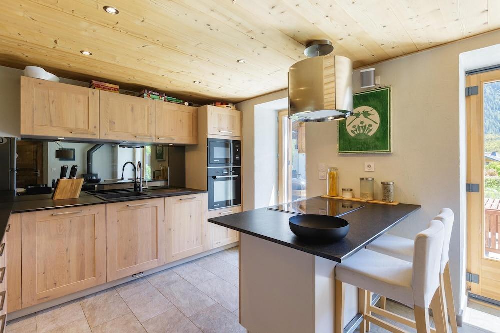 Chalet Plein Centre - Savoyard Moderne