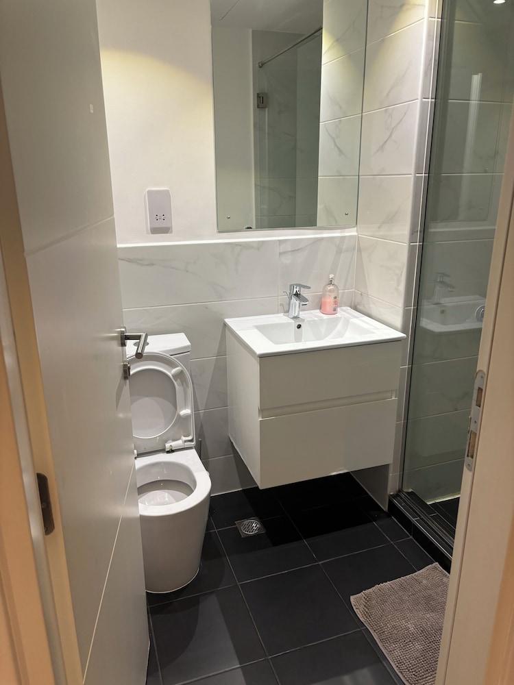 Embassy Gardens premier home