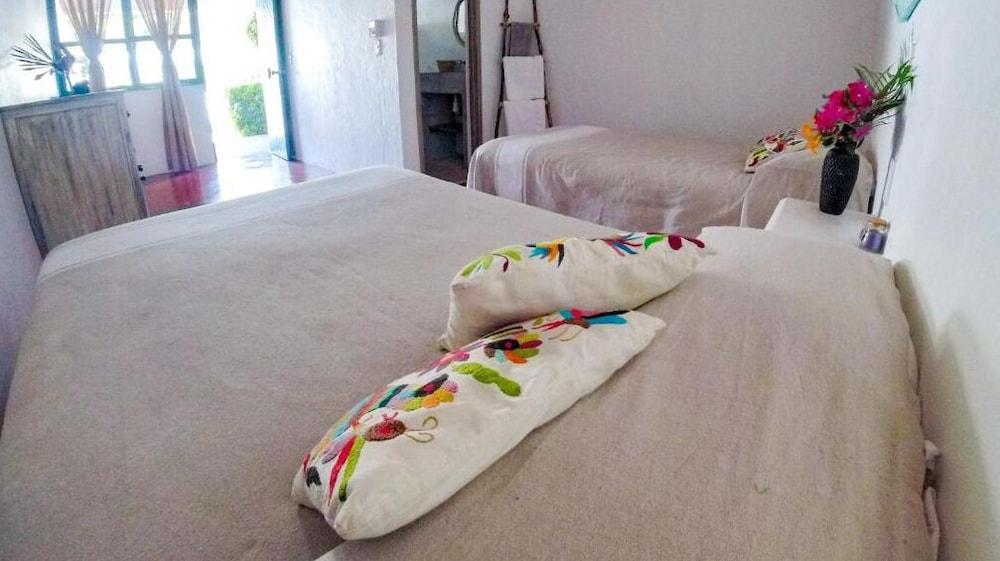 La Playita Beach House