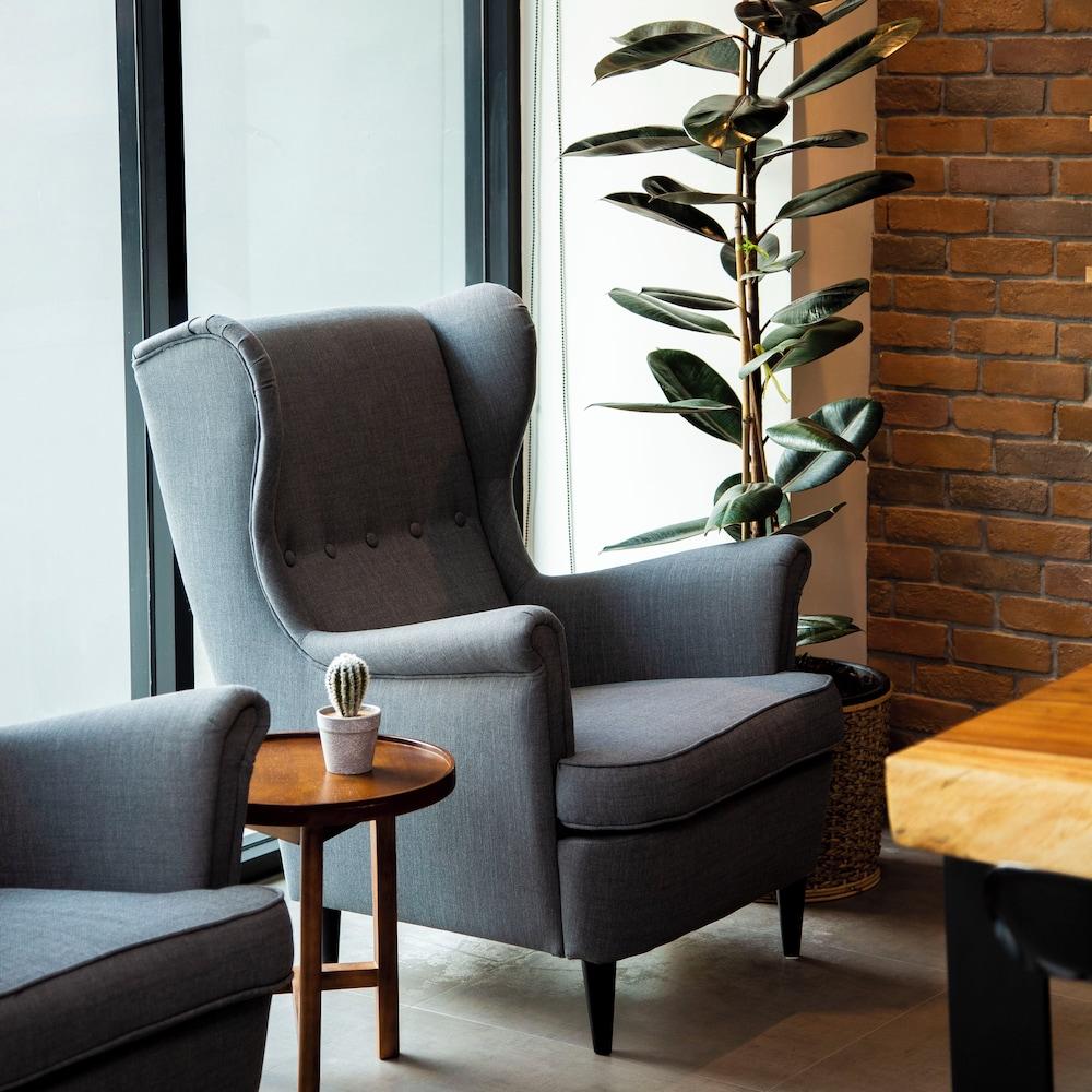 Parrish Serviced Apartment