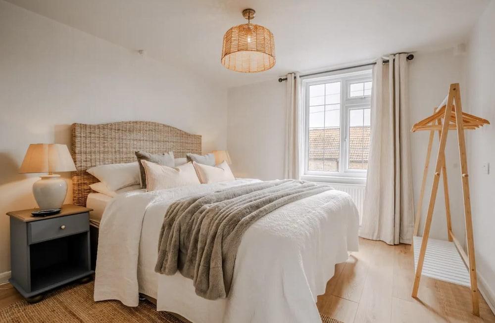 Coastal/petsok/kingbed/wifi/garden