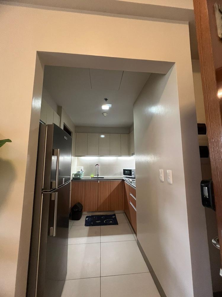 Executive 1BR One Manchester Place