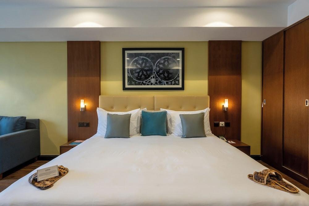 Mantis Kivu Marina Bay Hotel