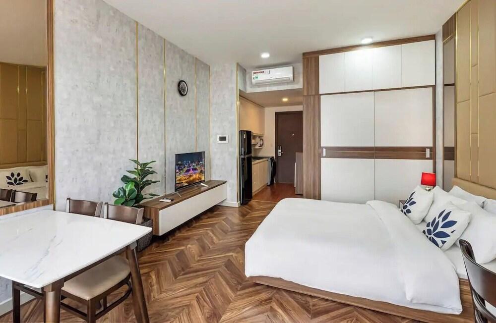 Elegance The Tresor D4