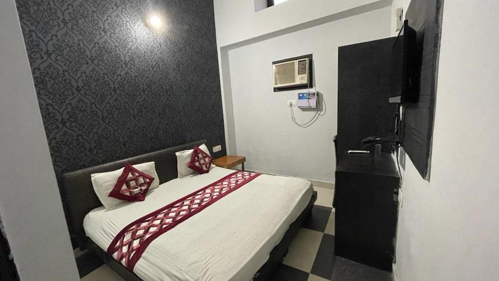 Goroomgo Ramneek Amritsar