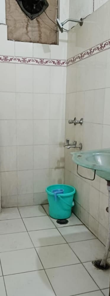 Goroomgo Woodstock Homestay