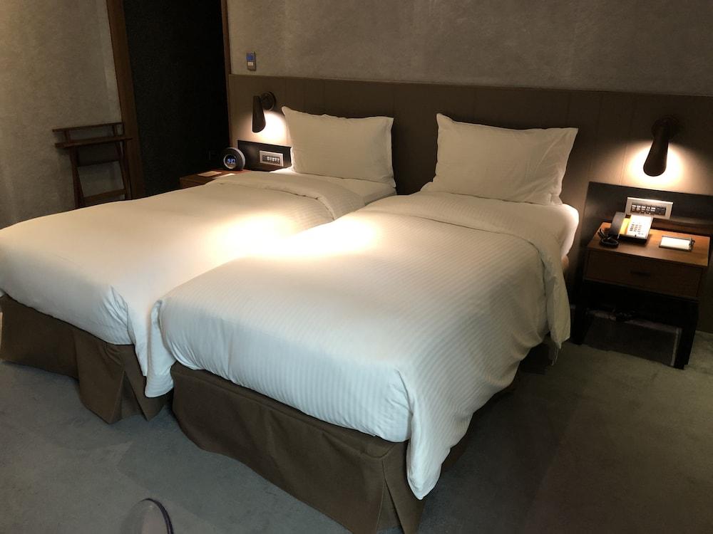 CHECK inn Taipei Nanjing