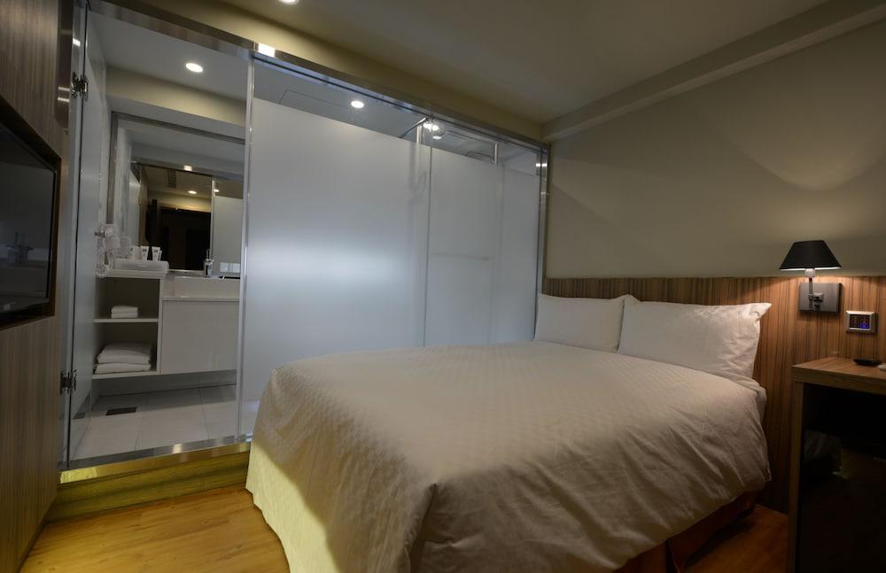 Smile Inn - Taipei Main Station