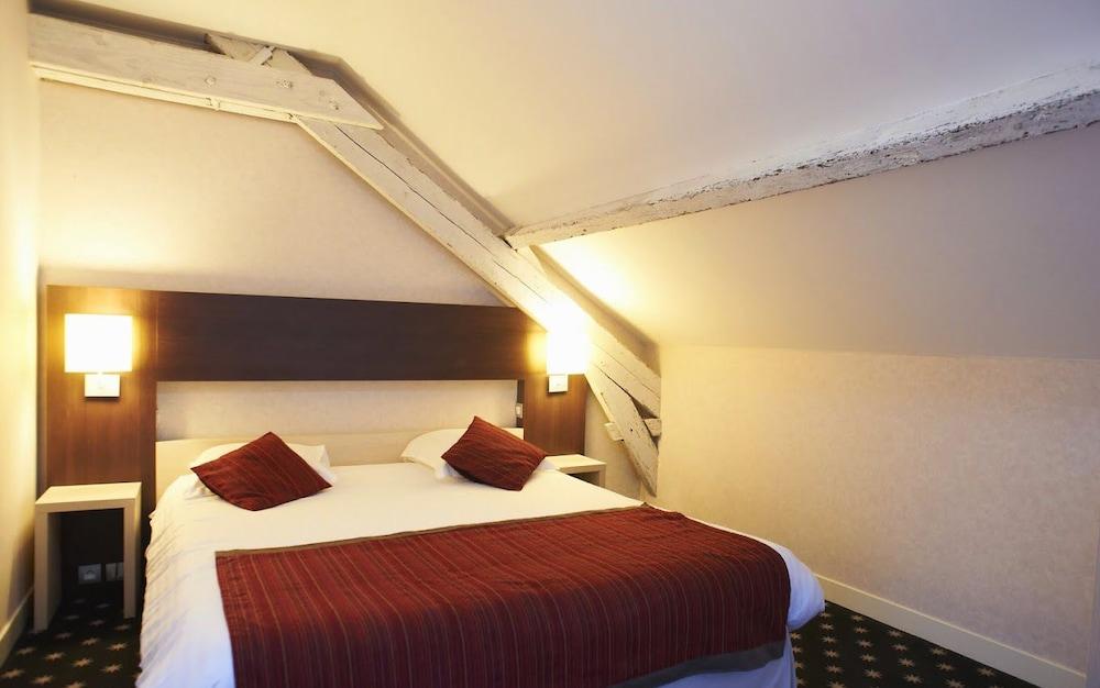 Logis Hôtel La Ferme du Blanchot