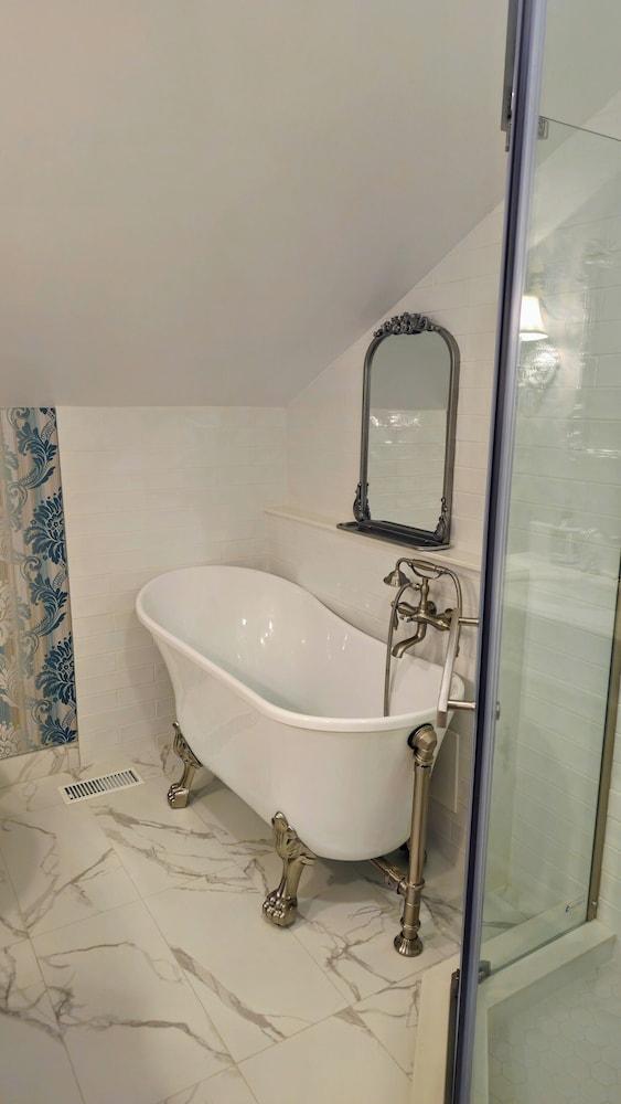 Historic Wilson-Guy House