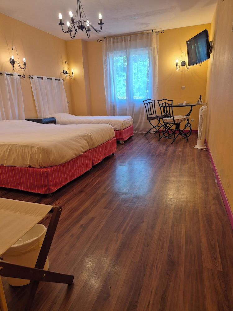 Logis Hôtel restaurant Les Norias