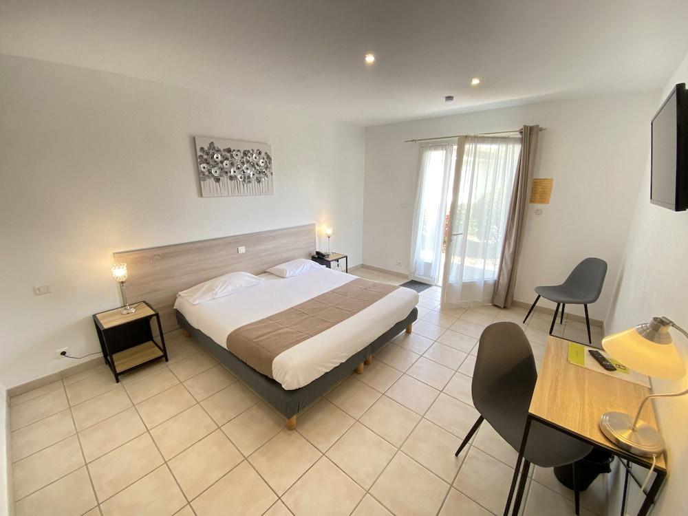 Logis Hôtel l'Oliveraie