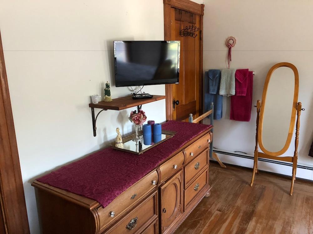 Antique Rose Inn Windham