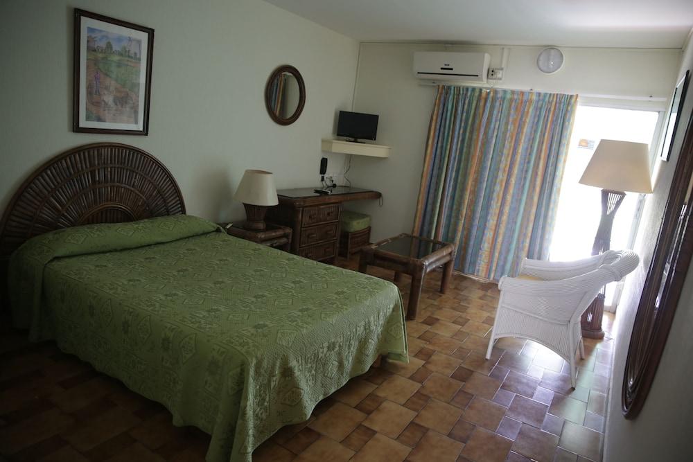 Hotel Village Soleil