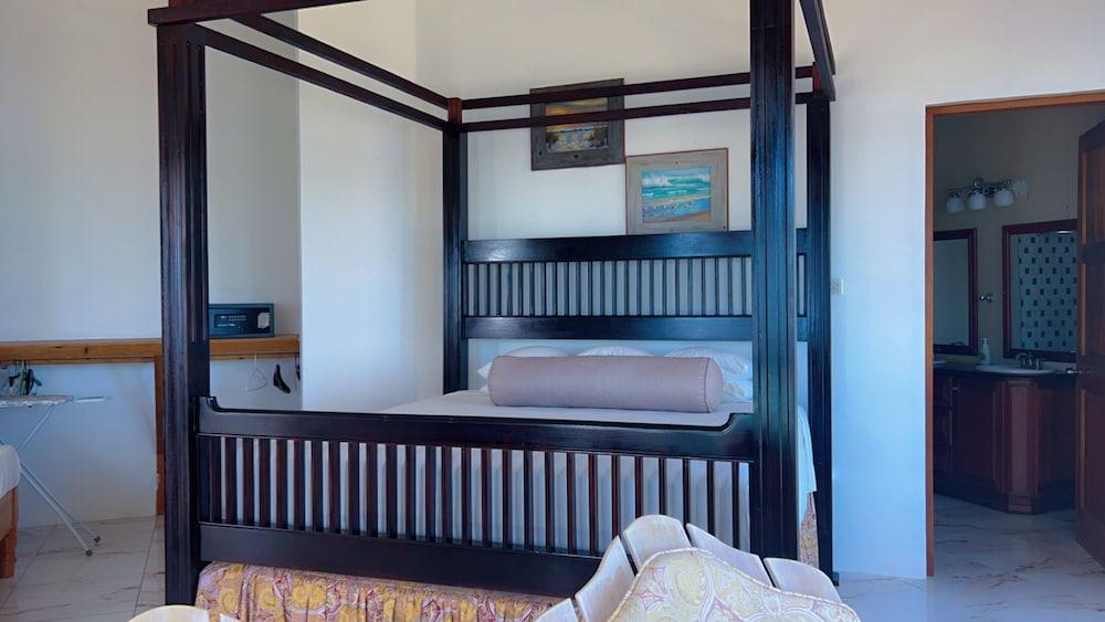 Waters Edge Guest House