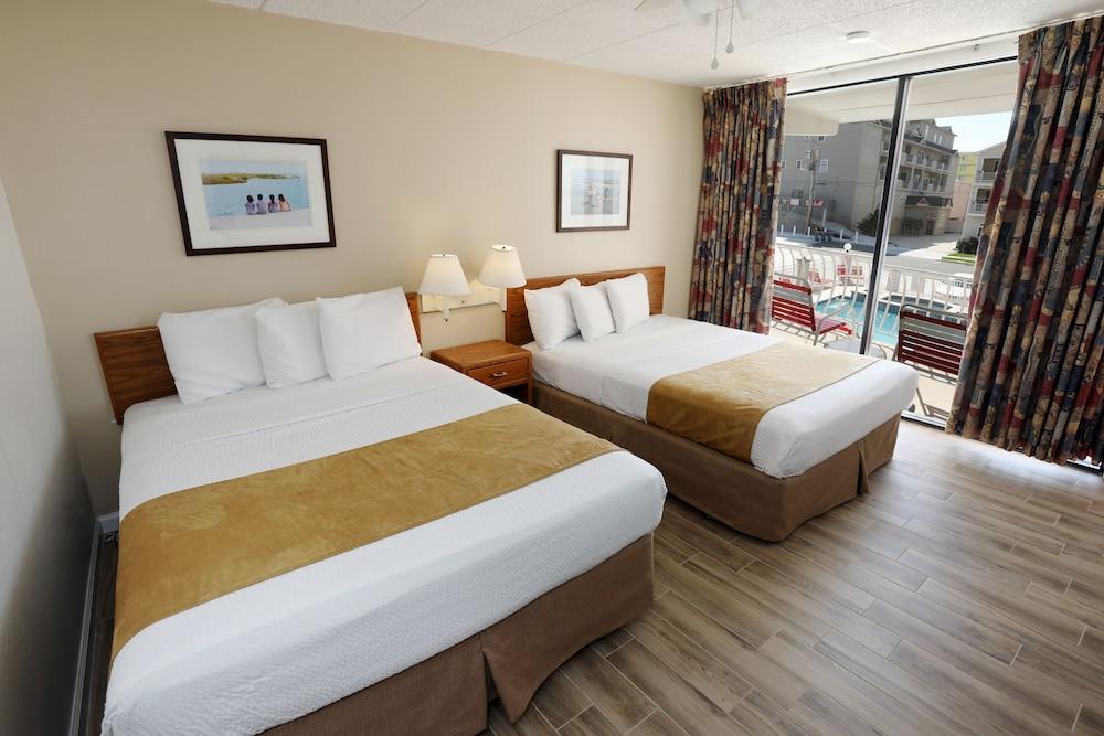 Matador Oceanfront Resort