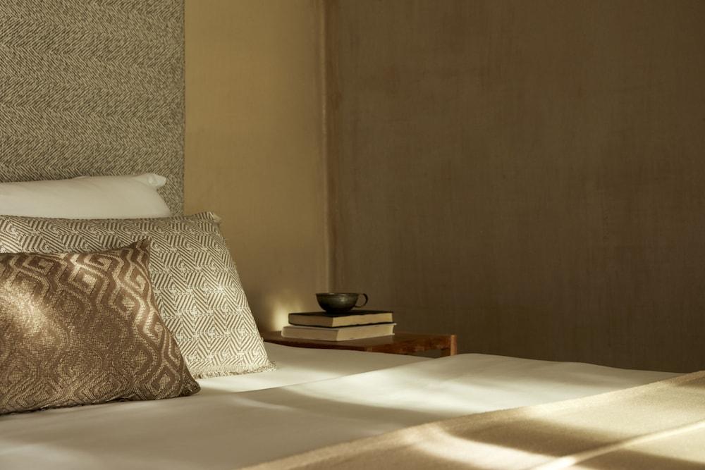 F ZEEN KEFALONIA - Adults Only