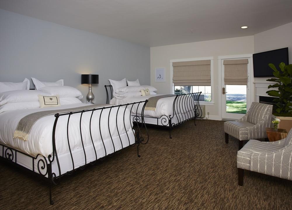 SummerWood Winery & Inn