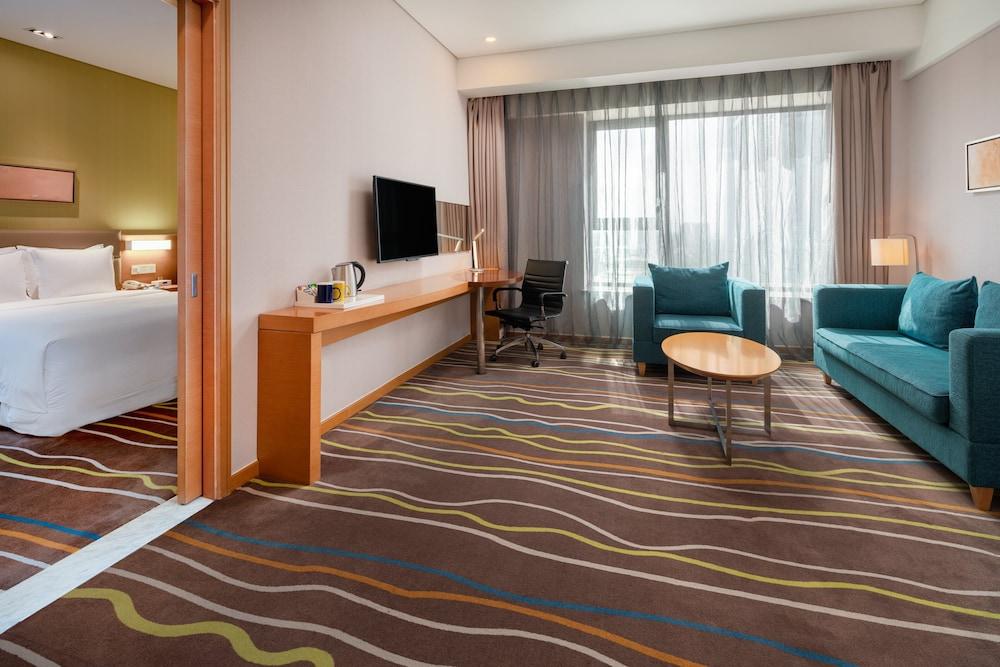 Holiday Inn Express Xi'an High-tech Zone by IHG