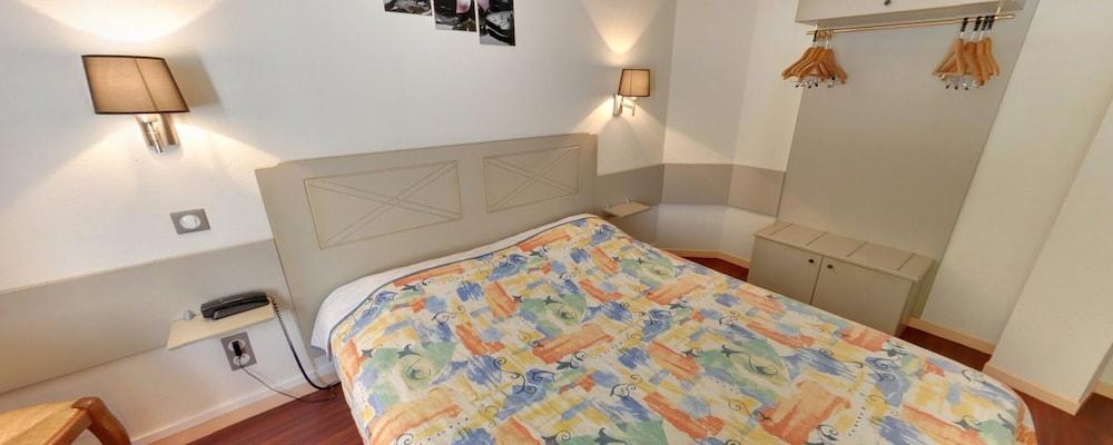 Hotel de la Montagne Noire