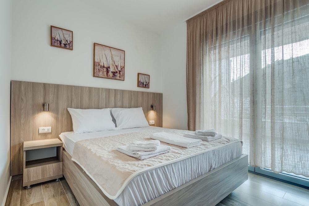 Adriatik Budva apartments