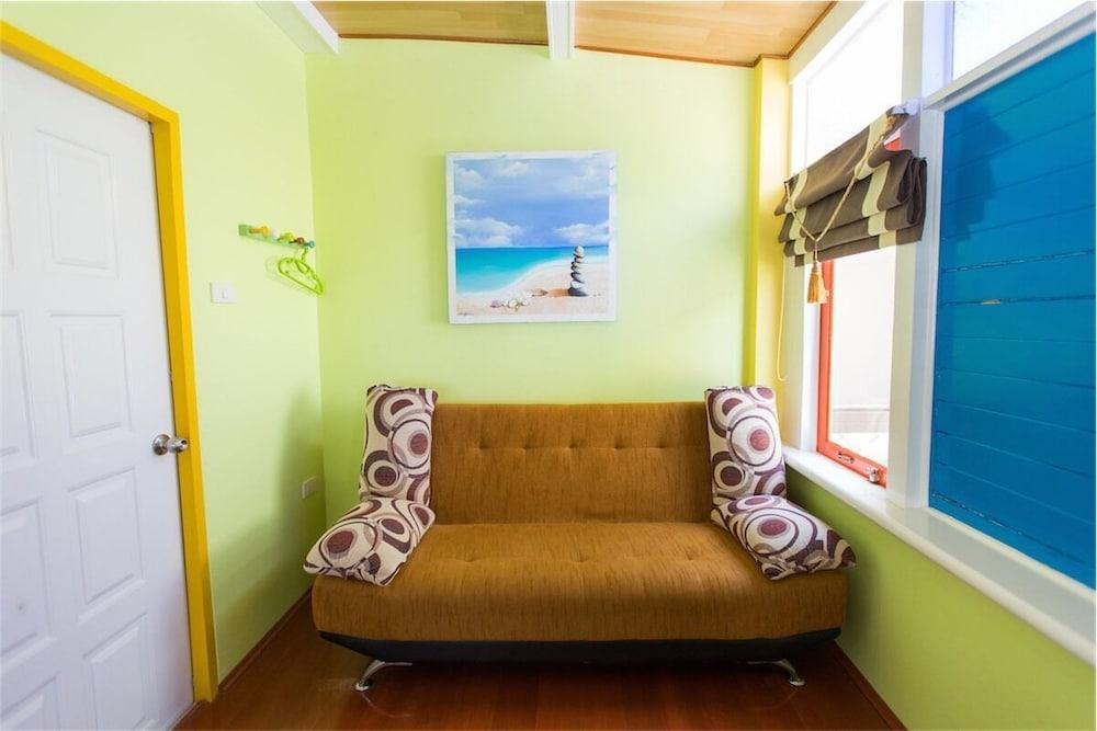 De Lunar Resort Koh Larn