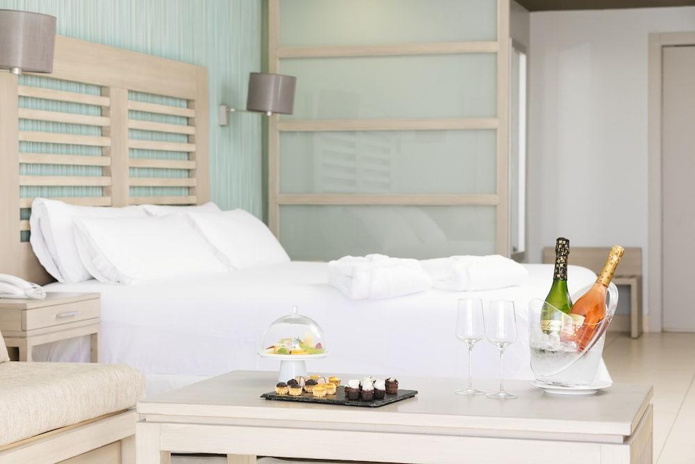 Hotel HD Beach Resort & SPA