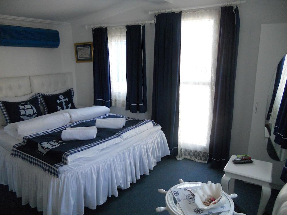 Yacht House Istanbul