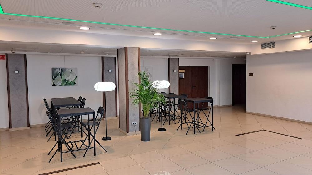 POLECZKI RESIDENCE APARTMENTS