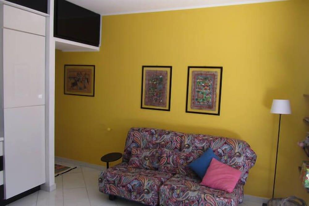 Come In Sicily - Beachfront Sant'Alessio