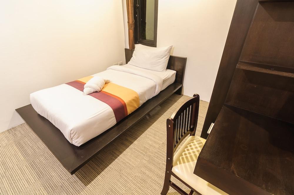 Ocean Breeze Residence