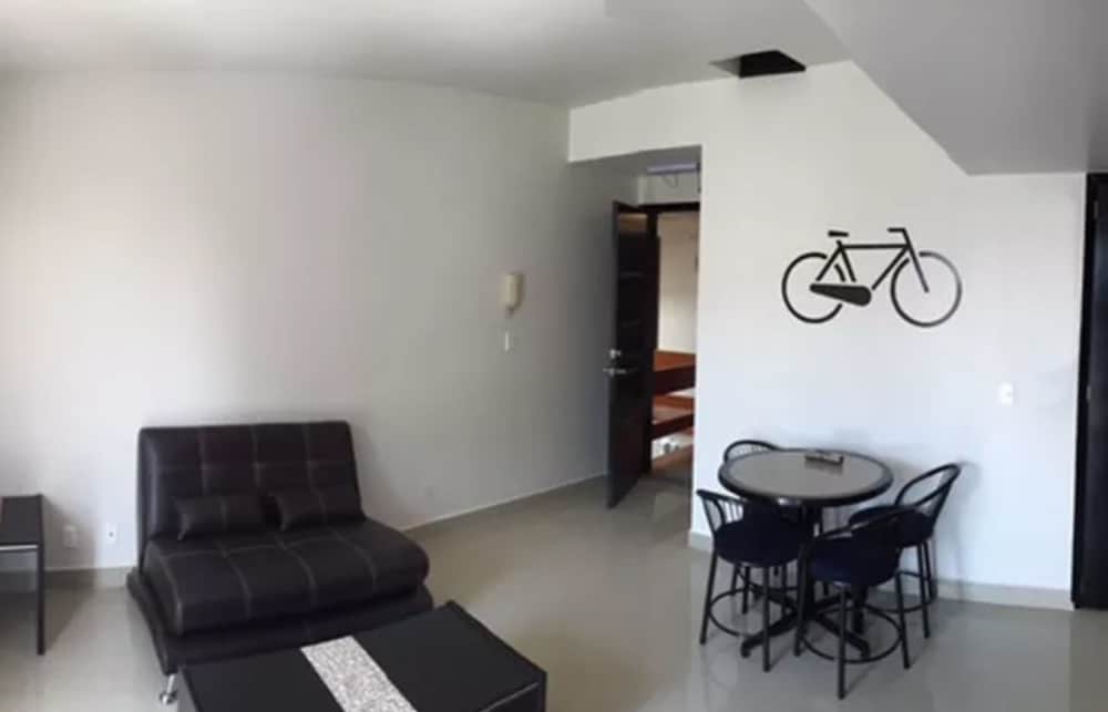 Grupo Kings Suites Duraznos