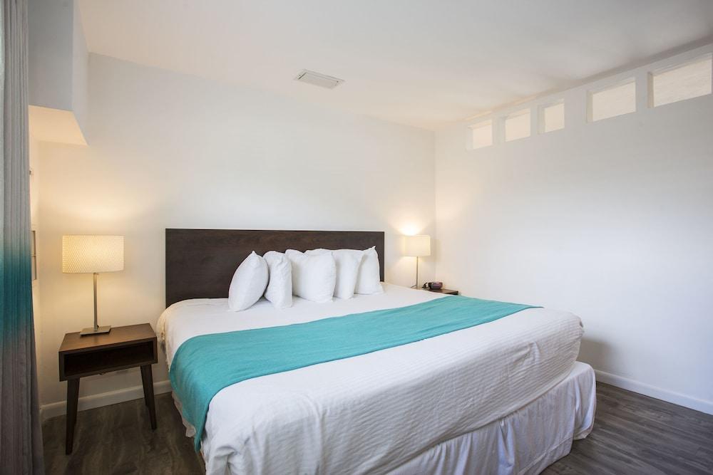 Regency Inn & Suites