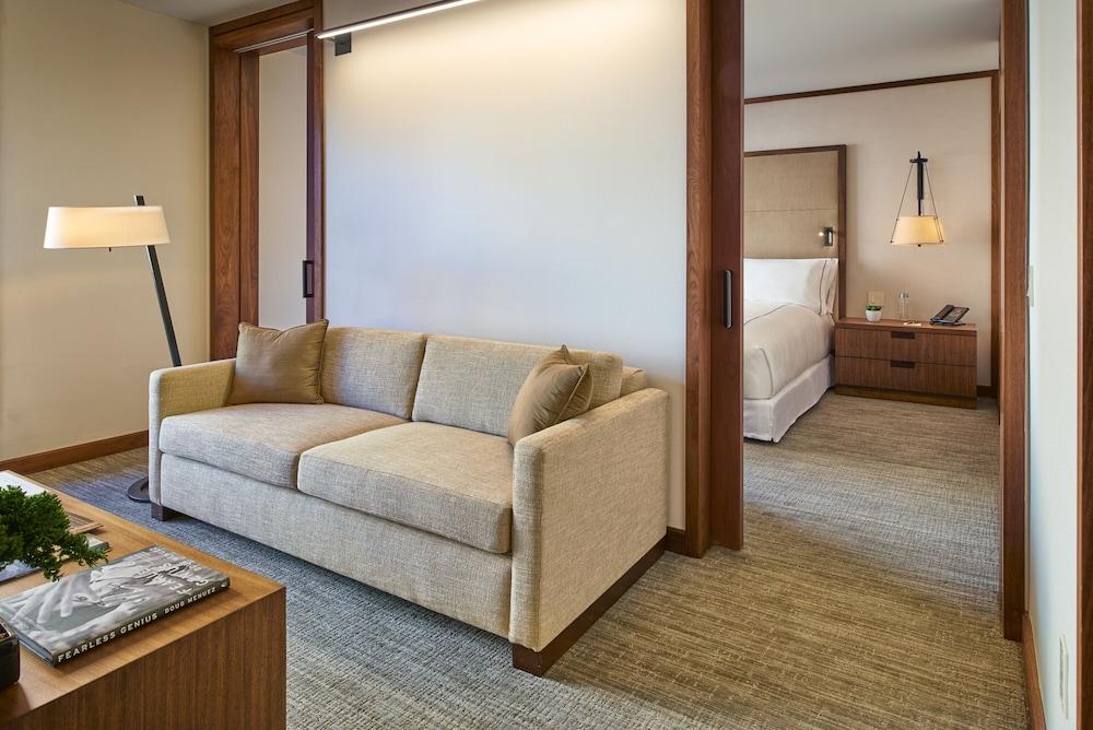 Clement Palo Alto – All-Inclusive Urban Resort