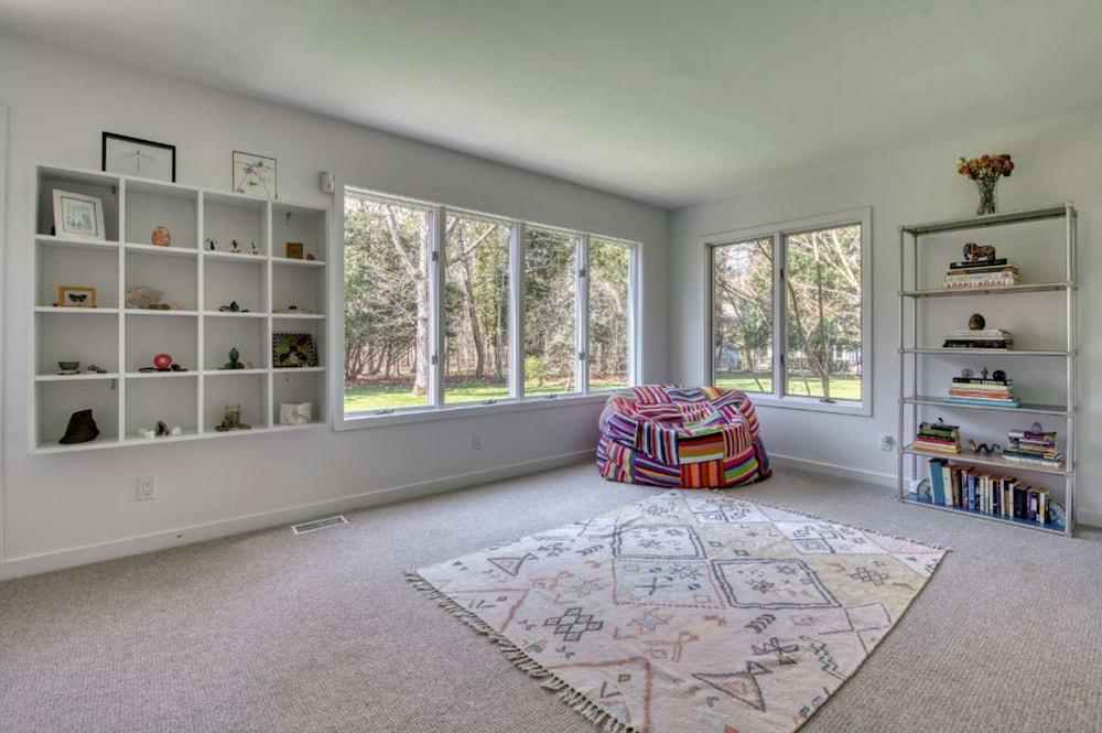 Luxurious 3BR 3 Baths House in East Hamptons