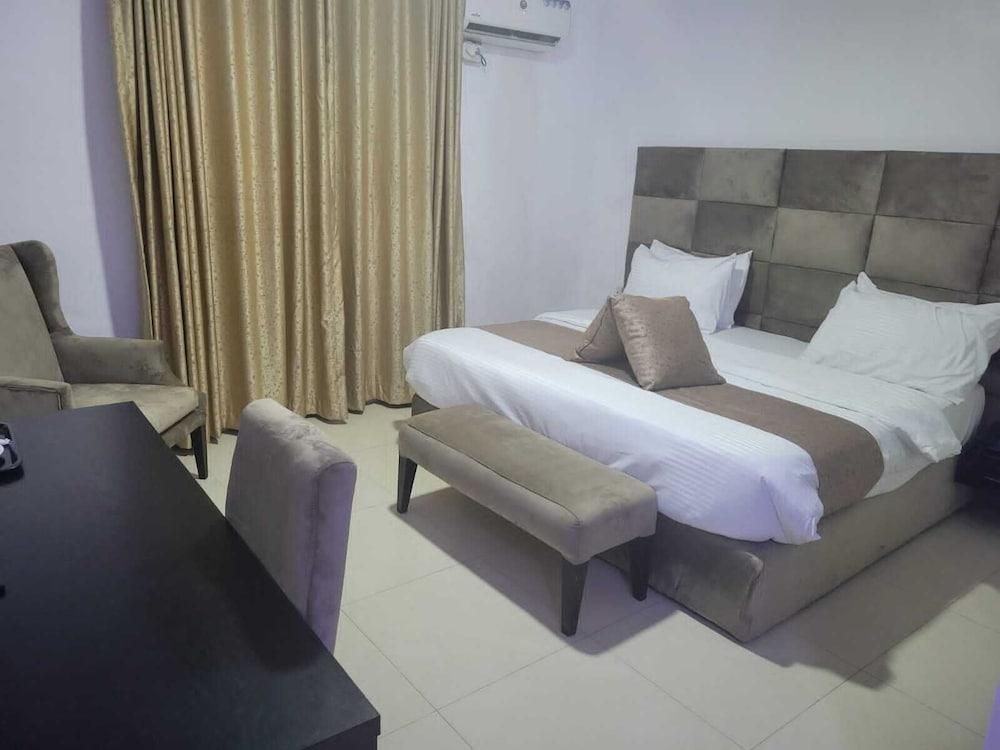 Admiralty Hotel Lekki