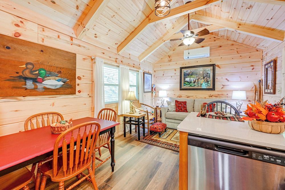 Franklin Cabin w/ Creek Access: Hike & Fish!