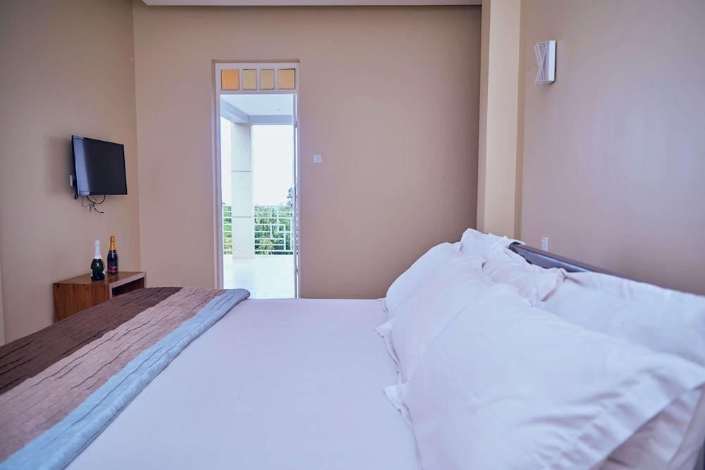 Kilimanjaro Foothills Getaway