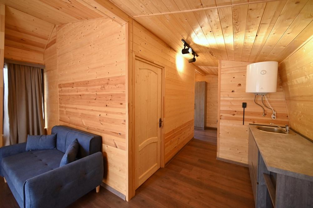 Hidden Garden Resort