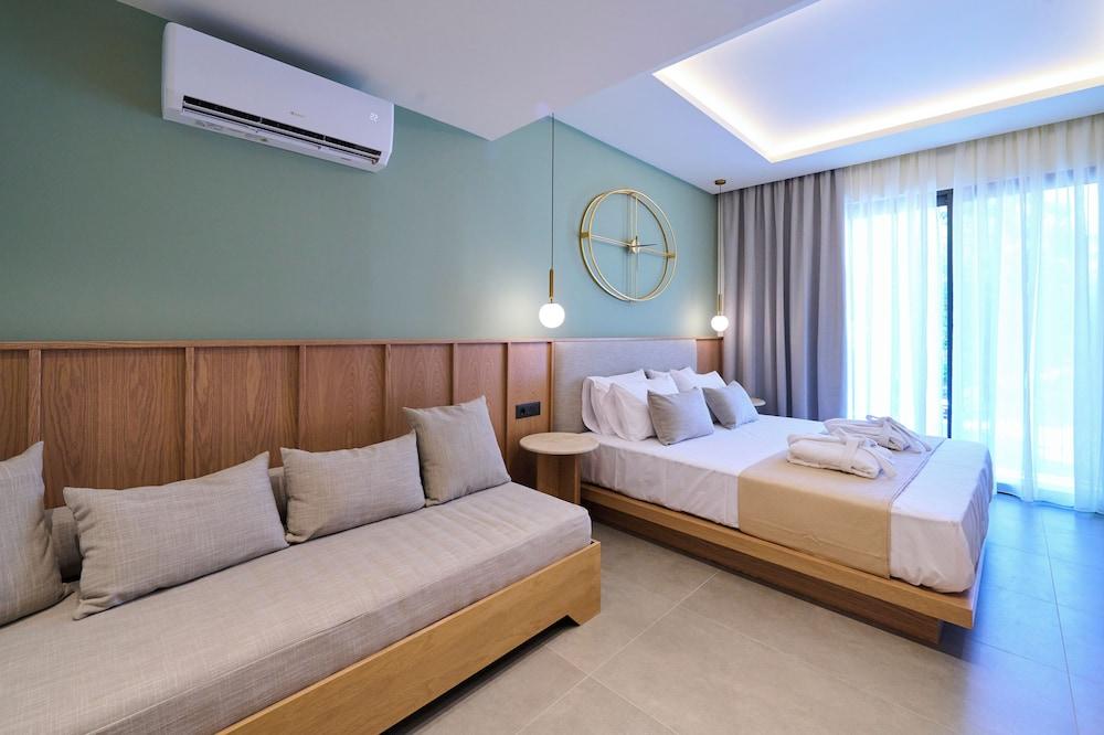 Monarco Executive Rooms