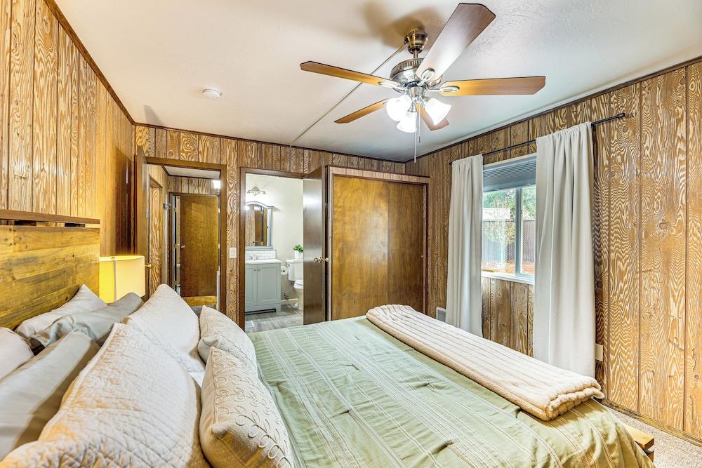 2 Mi to Dtwn: Home w/ Deck & Grill in Payson