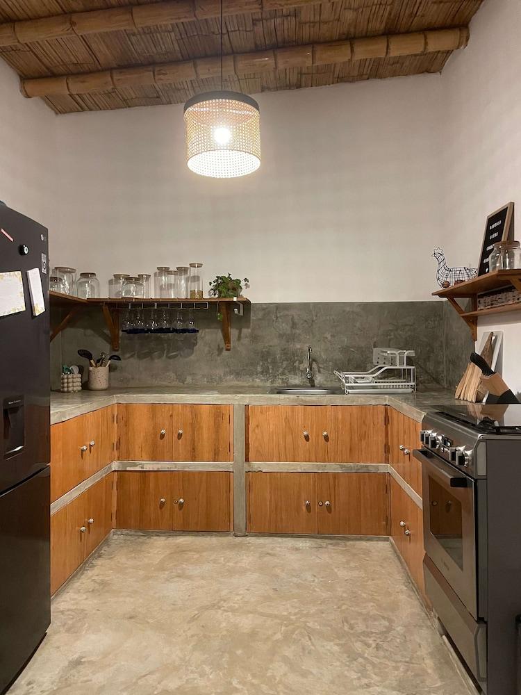 HOP MAR Surfea las Mejores Olas de Puemape