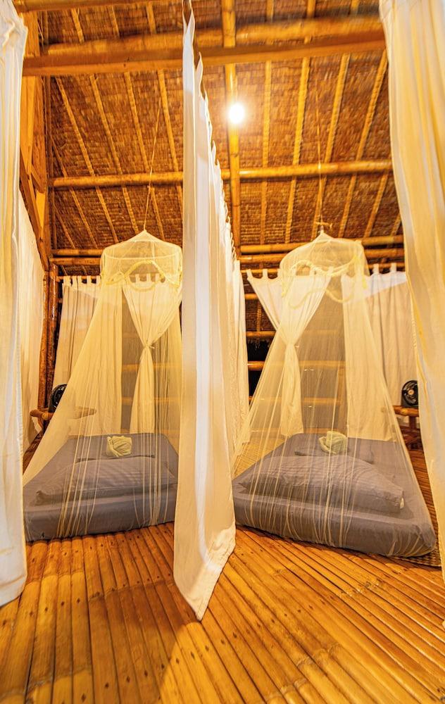 Water To Forest Ecolodge