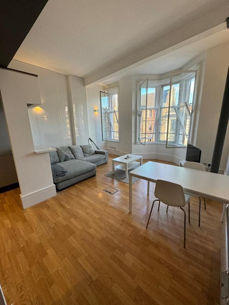Briggate Bliss Apartment in Leeds
