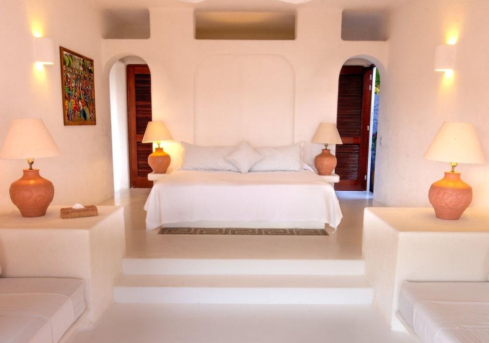 Lujosa Casa de 4 Recámaras con Alberca