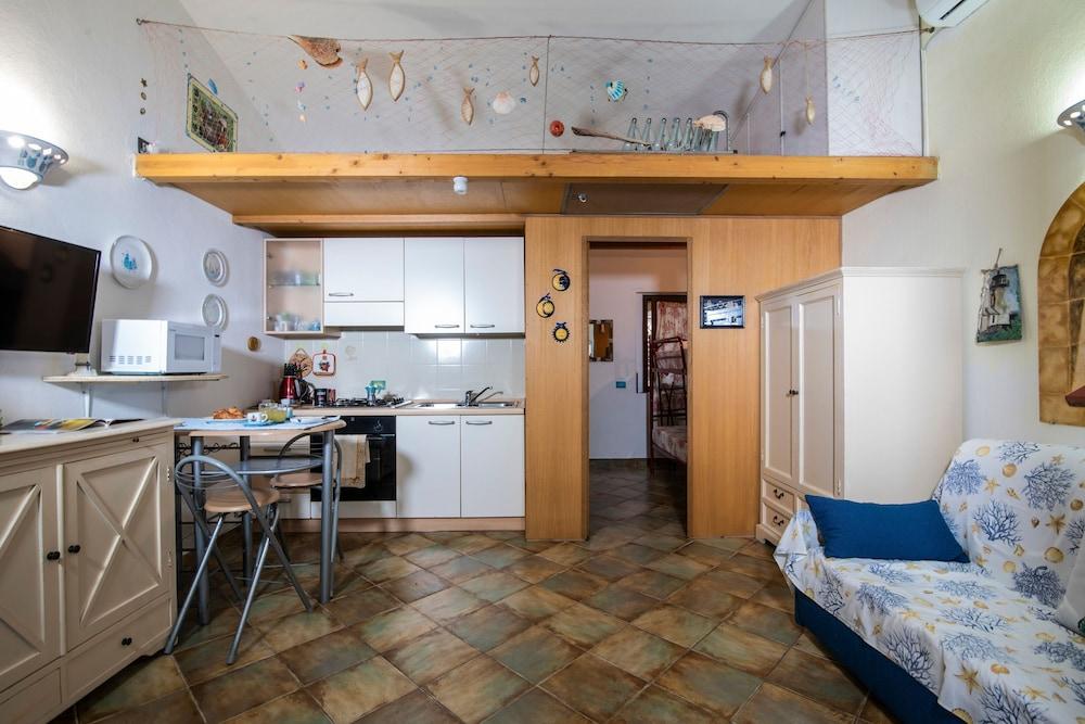 Su Entu in Palau With 1 Bedrooms and 1 Bathrooms