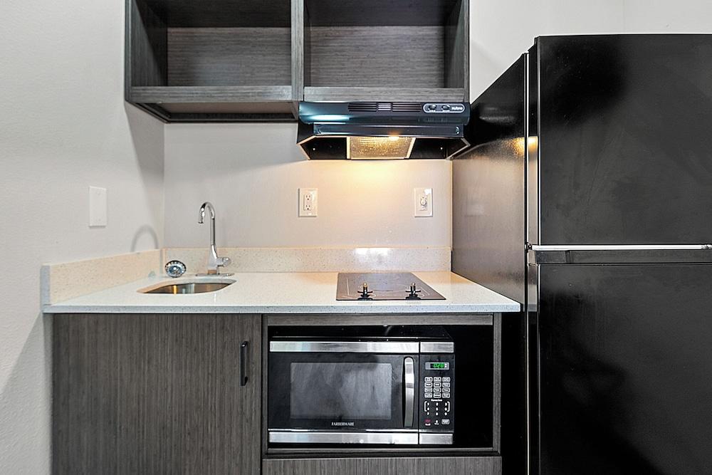 Southern Suites Douglasville